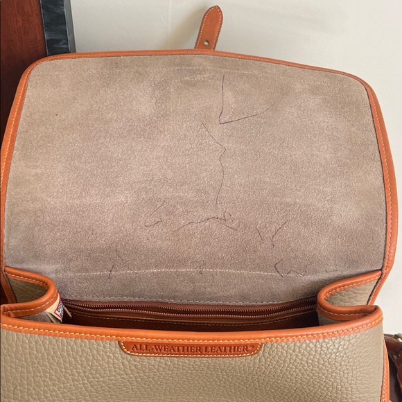 Vintage Dooney & Bourke All Weather Leather Bag - Picture 7 of 9